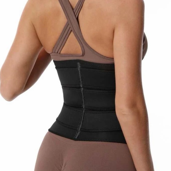 Waist trainer in black. Size large - Picture 3 of 6